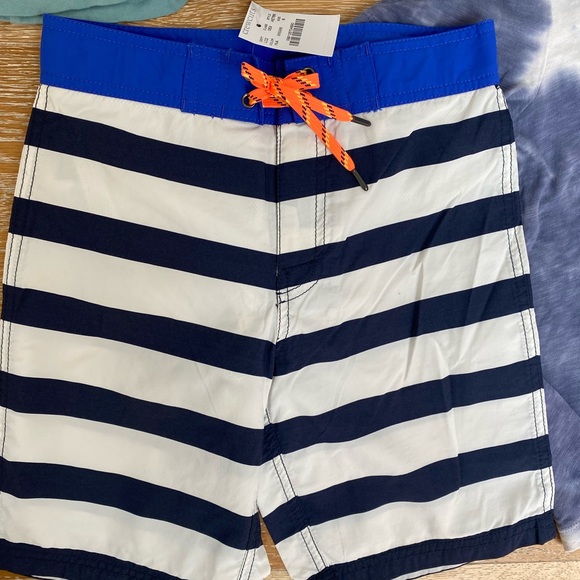 CrewCuts Size 8 t-shirts, sweatshirt & swim trunks (swim trunks w/tags) - Picture 3 of 4